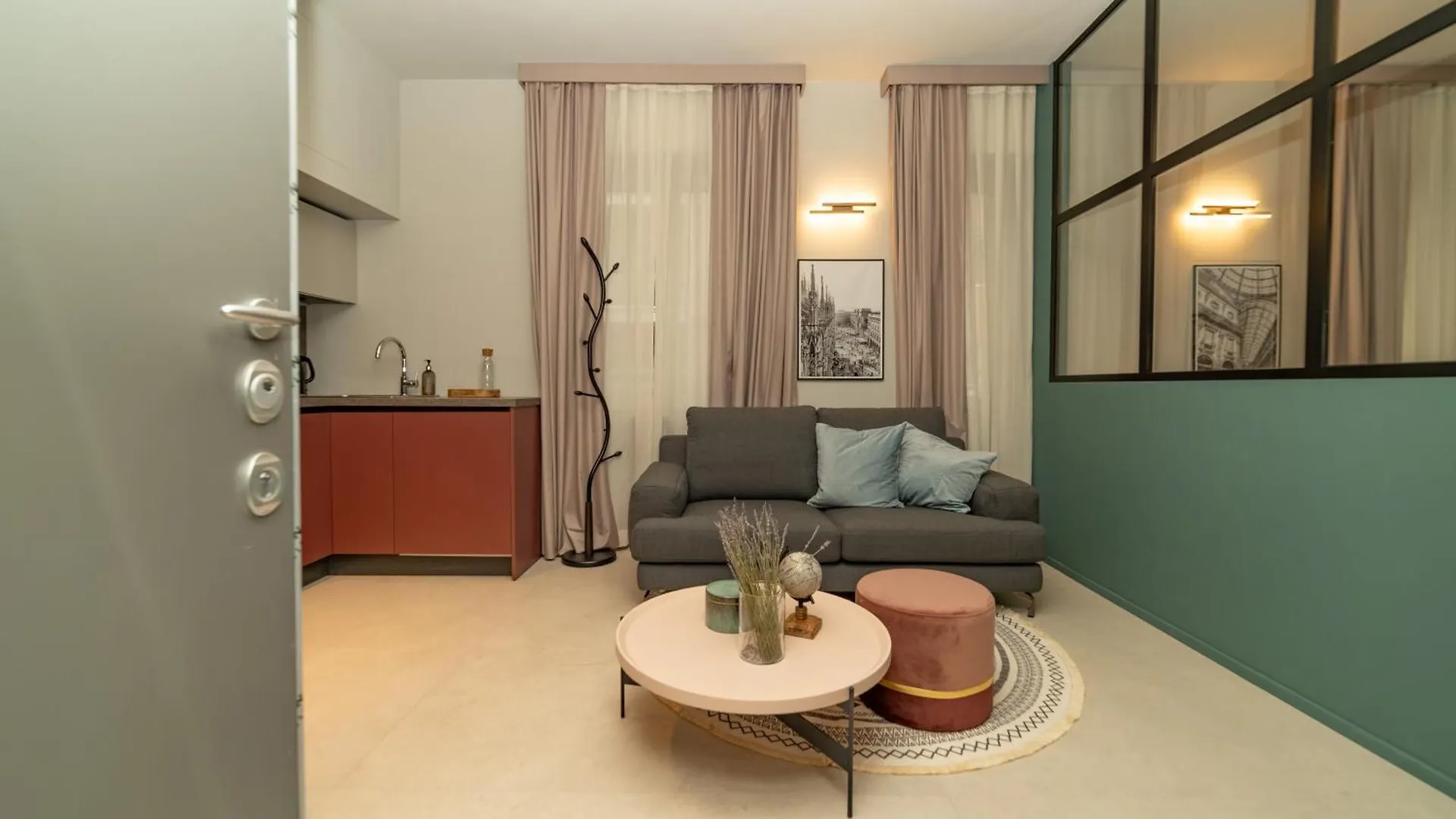 Intrho Luxury Flat - Porta Venezia Apartment Milan